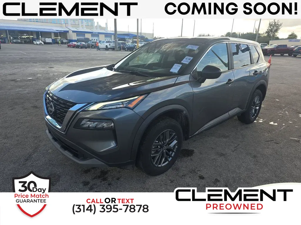 2023 Nissan Rogue S's photo