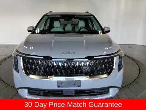 Photos of 2025 Kia Carnival Hybrid EX for sale in St. Charles, MO at Clement Supercenter