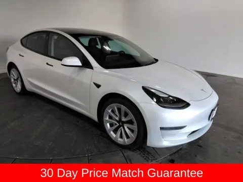 More photos of 2021 Tesla Model 3 Standard Range Plus at Clement Supercenter, MO