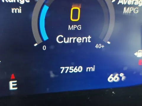 Photos of 2023 Chrysler Pacifica Limited for sale in St. Charles, MO at Clement Supercenter