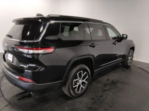 More photos of 2024 Jeep Grand Cherokee L Limited at Clement Supercenter, MO