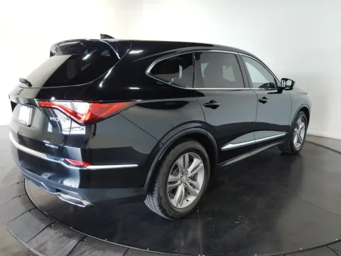 More photos of 2022 Acura MDX 3.5L at Clement Supercenter, MO