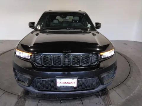 Another view of 2023 Jeep Grand Cherokee Altitude X for sale in St. Charles, MO at Clement Supercenter