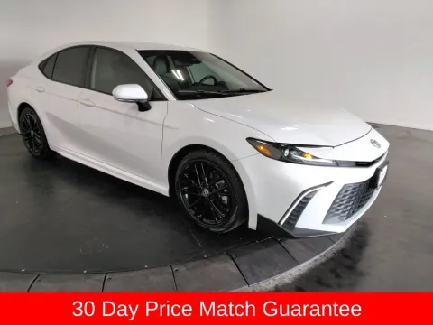 More photos of 2025 Toyota Camry SE at Clement Supercenter, MO