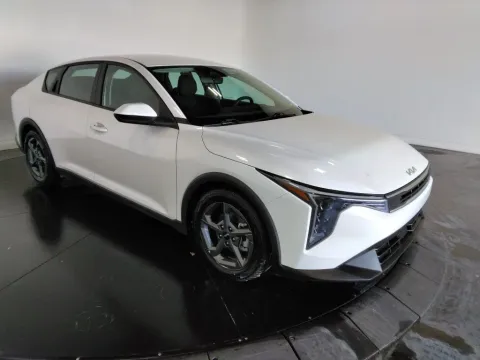 More photos of 2025 Kia K4 LXS at Clement Supercenter, MO