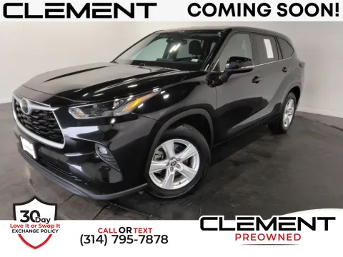Black 2024 Toyota Highlander LE for sale in St. Charles, MO