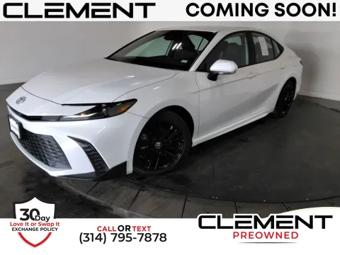 White 2025 Toyota Camry SE for sale in St. Charles, MO