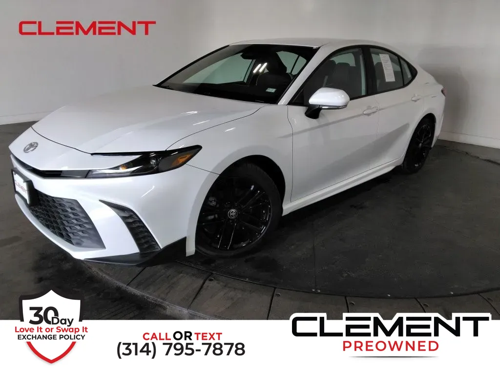 White 2025 Toyota Camry SE for sale in St. Charles, MO