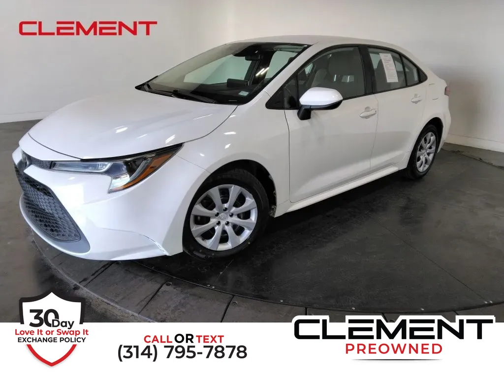 Used 2020 Toyota Corolla LE with VIN 5YFEPRAE3LP033438 for sale in Florissant, MO