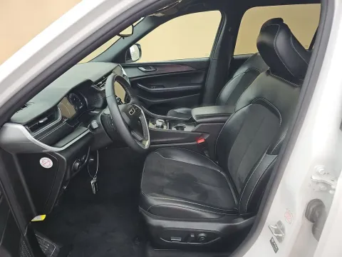 Another view of 2024 Jeep Grand Cherokee L Altitude for sale in St. Charles, MO at Clement Supercenter