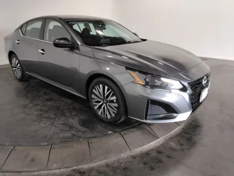 More photos of 2025 Nissan Altima 2.5 SV at Clement Supercenter, MO