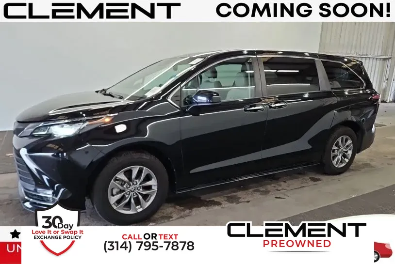 2022 Toyota Sienna XLE for sale in St. Charles, MO