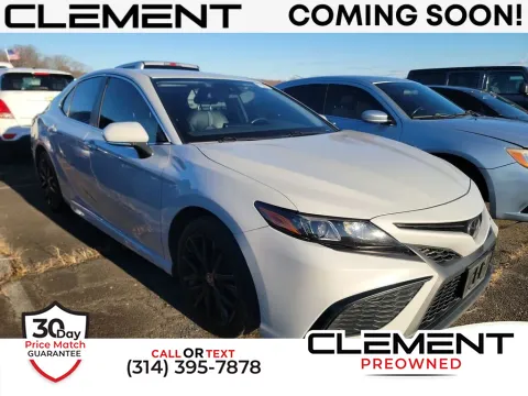 Silver 2022 Toyota Camry SE for sale in St. Charles, MO