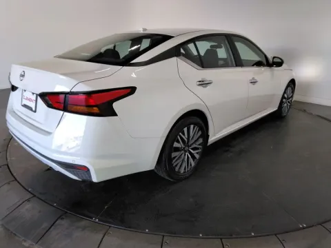 More photos of 2025 Nissan Altima 2.5 SV at Clement Supercenter, MO