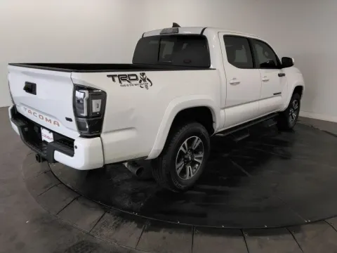 More photos of 2019 Toyota Tacoma TRD Sport at Clement Supercenter, MO