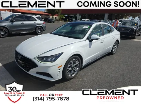 White 2023 Hyundai Sonata SEL for sale in St. Charles, MO