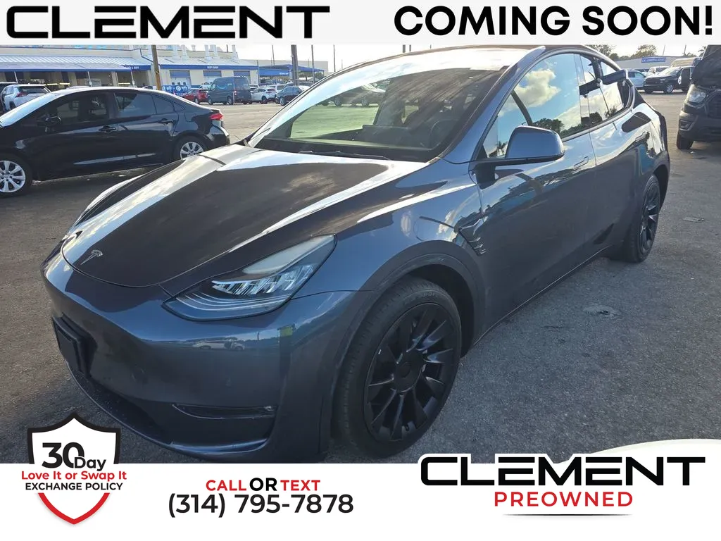 Used 2022 Tesla Model Y Long Range with VIN 7SAYGDEE5NF387389 for sale in Florissant, MO