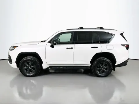 More photos of 2025 Lexus LX 700h Overtrail at Clement Supercenter, MO