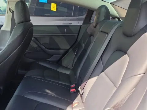 More photos of 2023 Tesla Model 3 at Clement Supercenter, MO