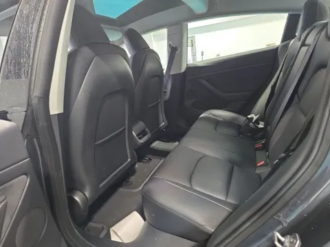 More photos of 2023 Tesla Model 3 at Clement Supercenter, MO