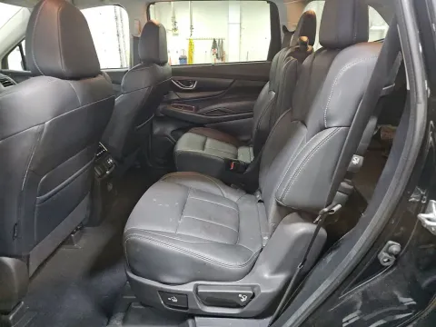 More photos of 2023 Subaru Ascent Limited at Clement Supercenter, MO