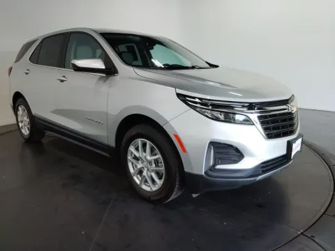 More photos of 2022 Chevrolet Equinox LT at Clement Supercenter, MO