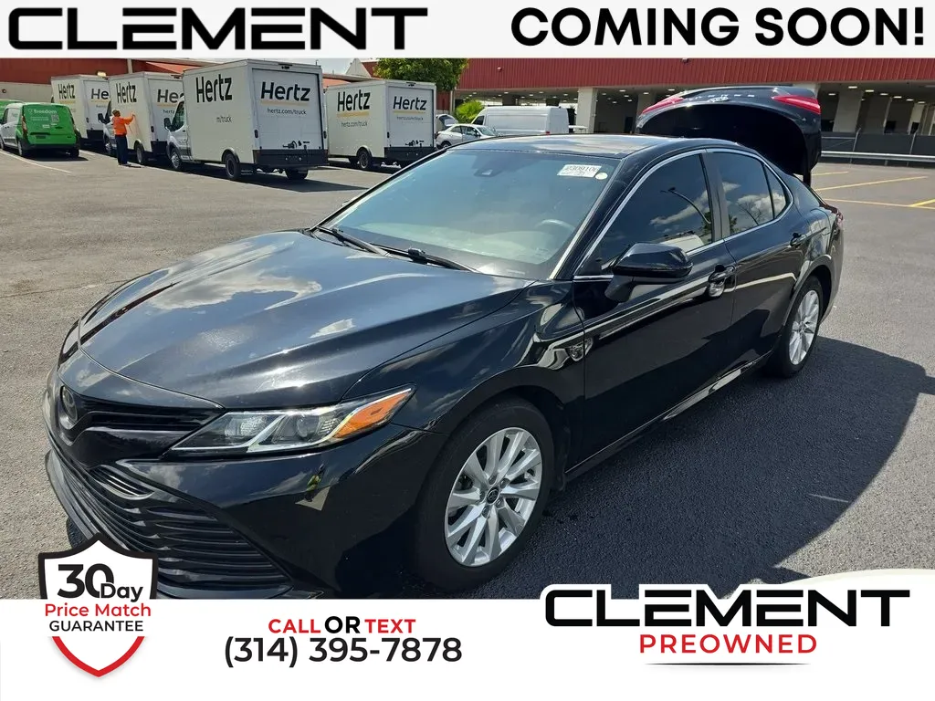 Black 2020 Toyota Camry LE for sale in St. Charles, MO