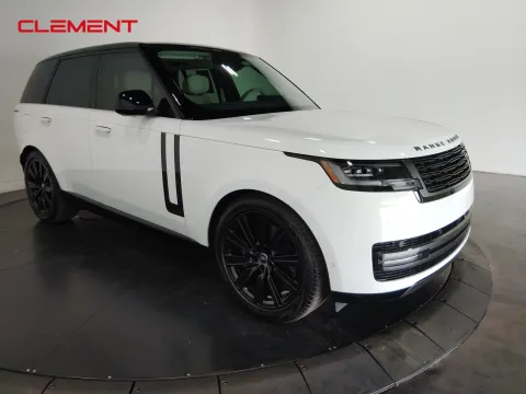 Another view of 2025 Land Rover Range Rover Plug-In Hybrid Autobiography for sale in St. Charles, MO at Clement Supercenter