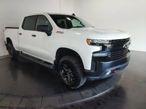 More photos of 2021 Chevrolet Silverado 1500 LT Trail Boss at Clement Supercenter, MO
