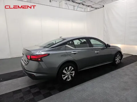 More photos of 2020 Nissan Altima 2.5 S at Clement Supercenter, MO