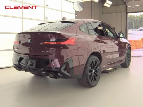 More photos of 2023 BMW X4 xDrive30i at Clement Supercenter, MO