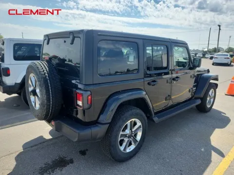 More photos of 2021 Jeep Wrangler Unlimited Sahara at Clement Supercenter, MO