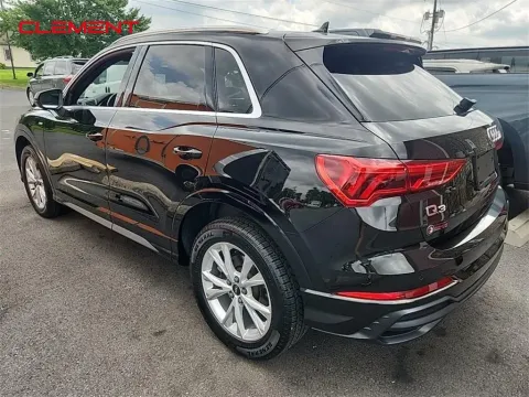 More photos of 2021 Audi Q3 Premium at Clement Supercenter, MO