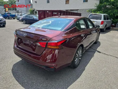 More photos of 2024 Nissan Altima 2.5 SV at Clement Supercenter, MO