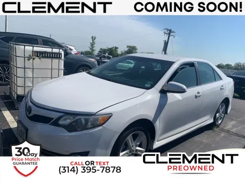 White 2014 Toyota Camry L for sale in St. Charles, MO