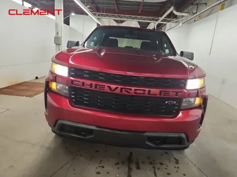 Photos of 2021 Chevrolet Silverado 1500 Custom for sale in St. Charles, MO at Clement Supercenter