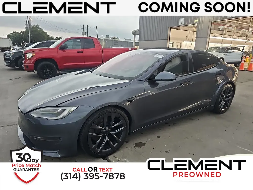 2022 Tesla Model S Plaid