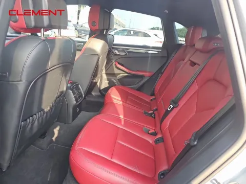 More photos of 2022 Porsche Macan S at Clement Supercenter, MO