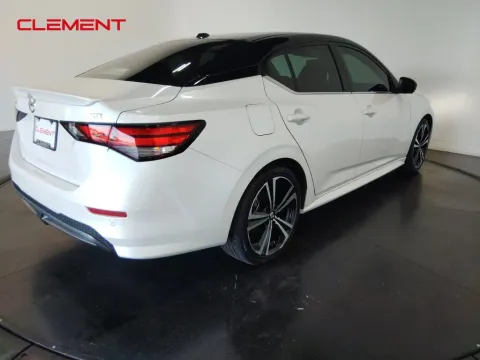 More photos of 2022 Nissan Sentra SR at Clement Supercenter, MO