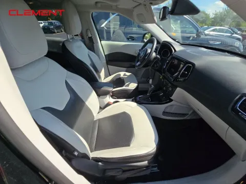 Another view of 2019 Jeep Compass Limited for sale in St. Charles, MO at Clement Supercenter