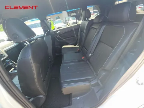 More photos of 2022 Volkswagen Tiguan 2.0T SE R-Line Black at Clement Supercenter, MO
