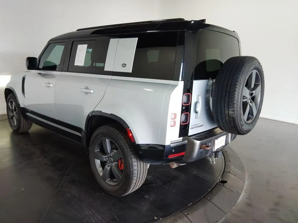 2022 Land Rover Defender X - Photo 8