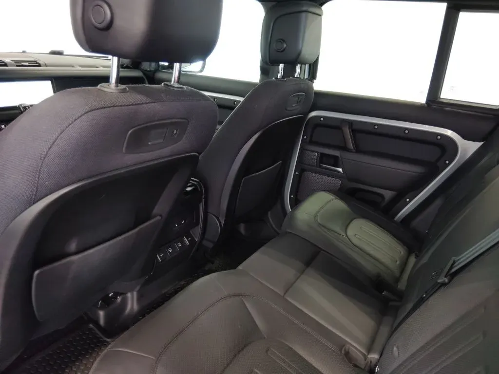 2022 Land Rover Defender X - Photo 41