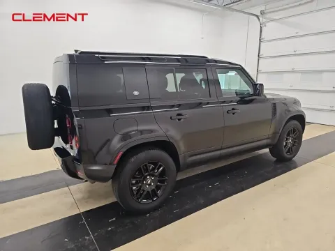 More photos of 2023 Land Rover Defender 110 SE at Clement Supercenter, MO