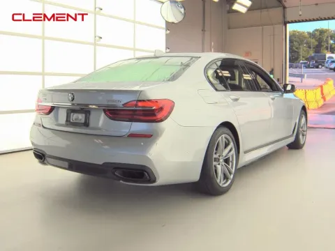 More photos of 2019 BMW 7 Series 750i xDrive at Clement Supercenter, MO