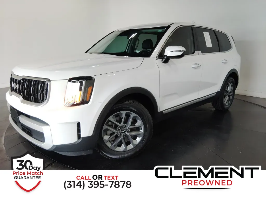 White 2024 Kia Telluride LX for sale in St. Charles, MO