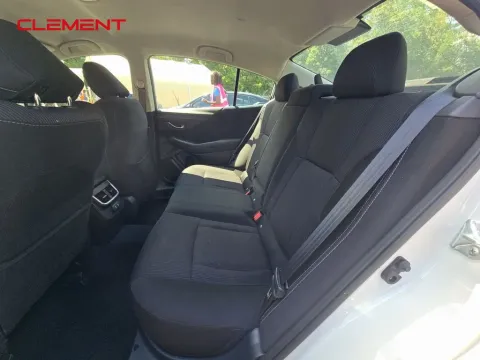 More photos of 2022 Subaru Legacy Premium at Clement Supercenter, MO