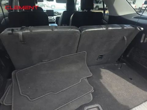 More photos of 2021 Ford Explorer XLT at Clement Supercenter, MO