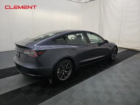 More photos of 2021 Tesla Model 3 Standard Range Plus at Clement Supercenter, MO