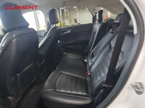 More photos of 2024 Ford Edge SEL at Clement Supercenter, MO